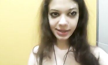 Ciara Riviera Gets a Mall Double Facial POV