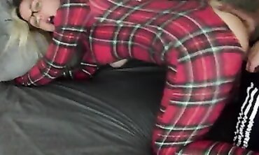 Kit Mercer's Sensual Tinder Date Ends in a Hardcore Creampie