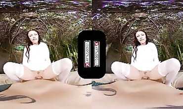 Jennifer White As Vulgar Arwen Takes Your Cock For Immortality