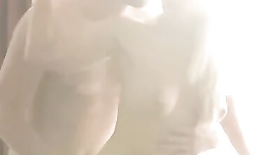 Blonde Camgirl Model Experiences Multiple Hardcore Climaxes