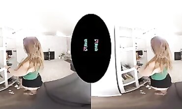 VRHUSH: POV Sex with Roommate's Girlfriend Febby Twigs