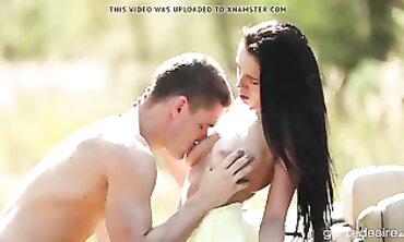 Nicole Love Gets Paid for Wild Outdoor Sex