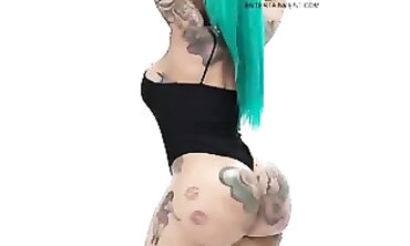 Tattooed Black Beauty With Big Tits And Ass