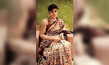 Tamil Ilaria Ravages Stepbrother's Cold Toes
