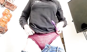 Toy's Public Car Orgasm Part 2