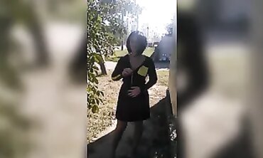 VikkiSexy's First Time Going Commando on the Street