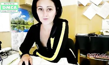 VikkiSexy Enjoys Public Webcam Fun with Strangers at Work