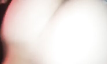 Cougar Gives Me Her Vulva as a Christmas Introduction