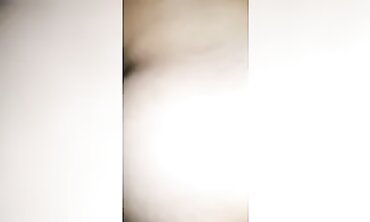 Mature Booty Takes a Huge BBC in 69 Anal