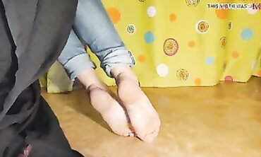 Honey's Cute Toes and Feet in a Bondage Session