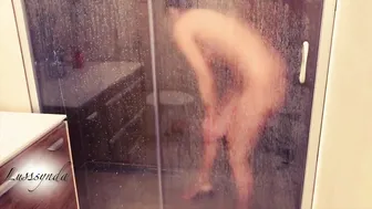 Lushsyndas Sexy Bath Time - Erotic Role Play with Shower Massage & Body Wash