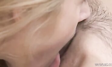 Experienced MILF Sarah Vandella Teaches Scarlett Sage Lesbian Sex
