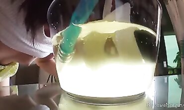 Skinny Brunette Amateur PEE Diving