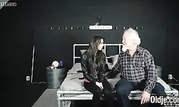 Grandfather Gets a Brilliant Blowjob and Creampie
