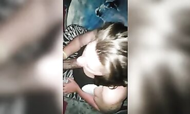 Plump MILF KyngYosh Gives Heavenly POV Blowjob