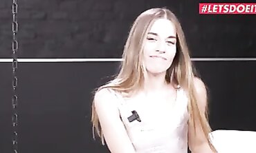 Eveline Dellai Gets a Hard Anal from Luca Ferrero