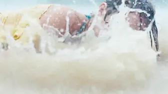 Sarah Carter Bikini Babe in DOA: Dead or Alive