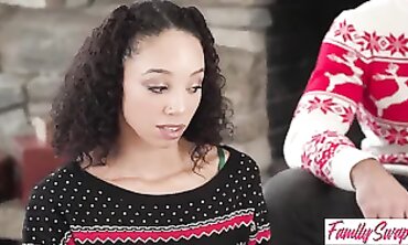 Cougar Swap: Aaliyah Love & Alexis Tae Holiday Threesome