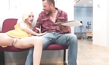 Kiara Cole's Sneaky Hardcore Blowjob & Pussy Licking Adventure
