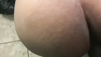 Light Skinned Ebony MILF Takes BBC In Her Mouth Twice