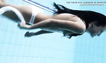 Queen Zhanetta Underwater Stripping in Bikini