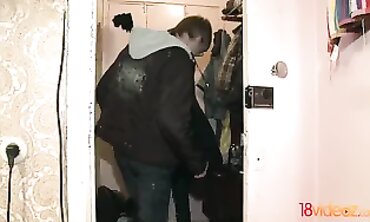 Jenny Takes a Double Load in a Wild Foursome