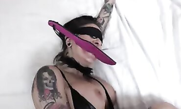 Joanna Angel POV Blindfolded Anal With Lil Forearms