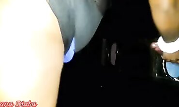 Latina MILF Enjoia Vários Black Cock na Boate de Sway
