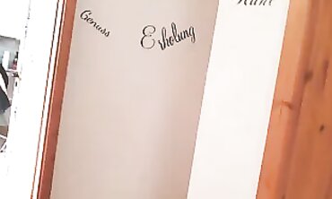 Ich habe meine deutsche Stiefschwester gefickt (2)