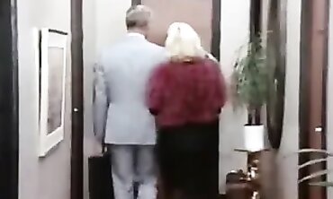 Vintage Amateur Weekend: Hairy Pussy Licking & Doggystyle