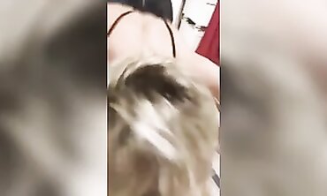 Turk Cifti Yayinda Fena Azaplandiriliyor ve Kopuyor