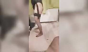 Turk Cifti Yayinda Fena Azaplandiriliyor ve Kopuyor