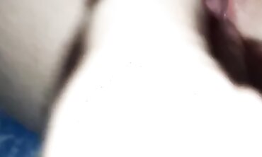 Close-Up Anal Fisting and Fingerblasting