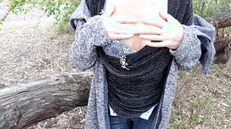 Petite MILF Masturbates in Public Park