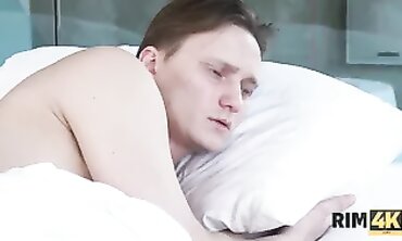 Jenny Wild Wakes Up Early for a Morning Rimming Session