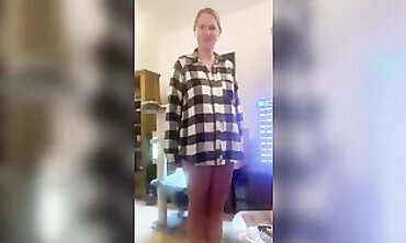 British MILF Step Mom Shows Off Her Naked Body to Stepson