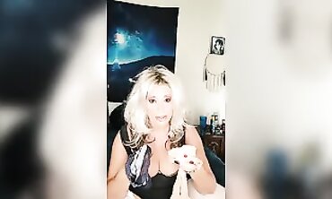 Mature Granny in Stockings Gives Jerk Off Instructions