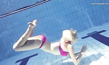 Elena Proklova Spreads Legs Underwater
