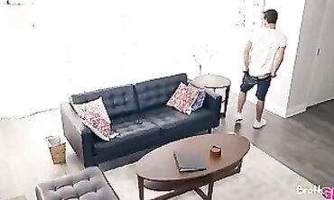 Step Sis Jizz Shot - S4:E12