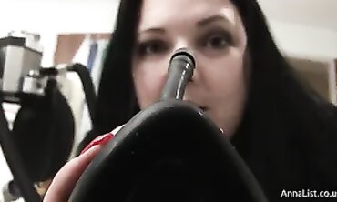 Anna POV: Masked