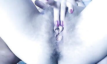 KristyNice: Rosy Thong Milf Masturbates