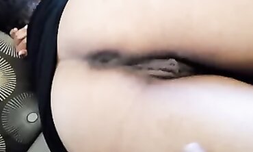 Birthday Massage and Fingering with Mature Girlfriend