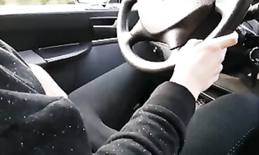 Italian MILF Chiappette Reali Fingers Herself While Driving