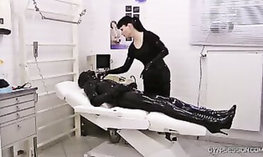 BI-RACIAL GROUP-BANG FOR BORED HOUSEWIVES