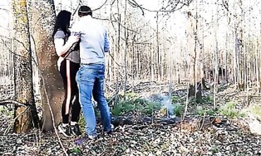 Masked Outdoor Make-Out Turns Into Passionate Sex