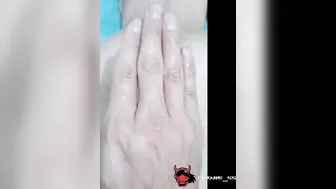 ماساژ روغنی و انگشت زدن تا ارضا شدن کامل ستاره