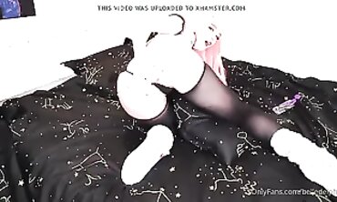 Belle Trio: Amateur Blowjob Action