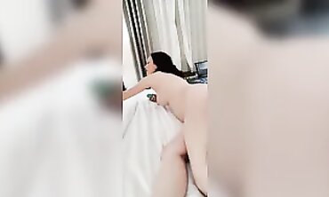 Pregnant Ex-Wife Squirts During Passionate Handballing Session