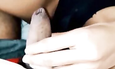 Leaked Sri Lankan Muslim Amateur Blowjob & Cuckold in Kandy