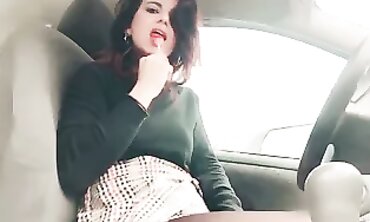 Italian Babe Masturbates Alone in Parking Lot